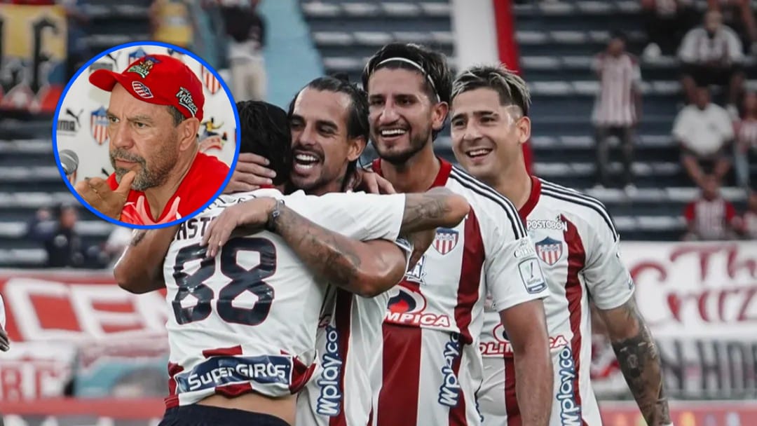 Fotografía de 'Cheché' Hernández y jugadores del Junior celebrando un gol.
