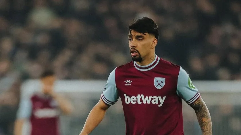 Fotografía de Lucas Paquetá en un partido con West Ham United.