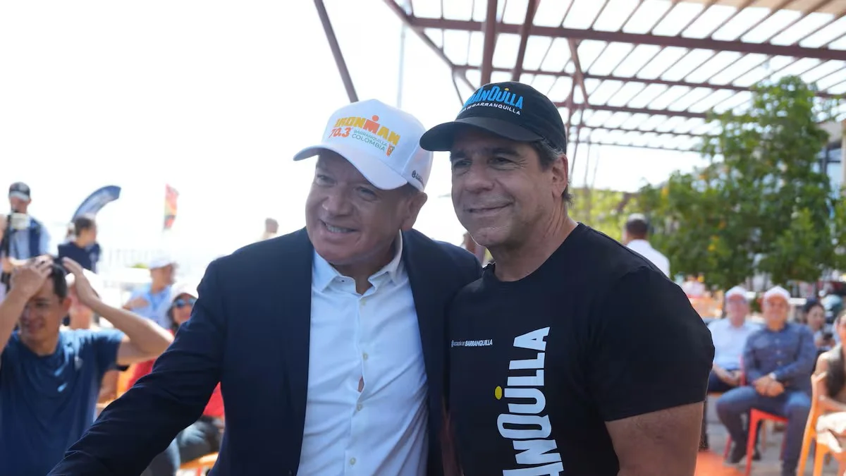 ”Ironman 70.3 es resiliencia, actitud, positividad, progreso y Barranquilla es eso“: Wilber Anderson, sobre el evento que hará historia en la capital del Atlántico 15 Fotografía de Wilber Anderson, CEO de SBR Sports y organizador de Ironman 70.3, y Alejandro Char, alcalde de Barranquilla.